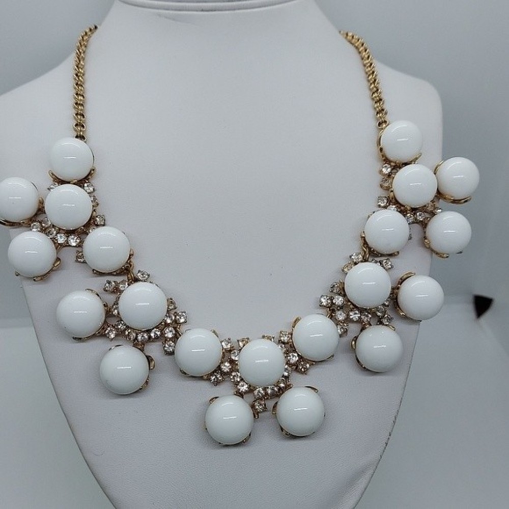 White‎ Bead Rhinestone Statement Necklace Gold Chain Costume Jewelry